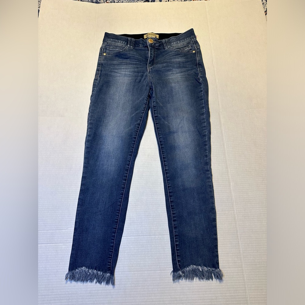 Democracy AB technology skinny jeans with a raw hem